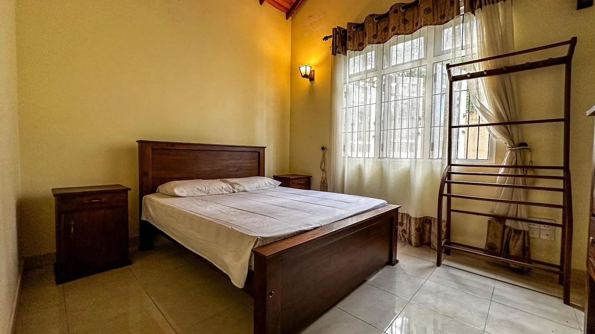 Tranquil Residence Negombo