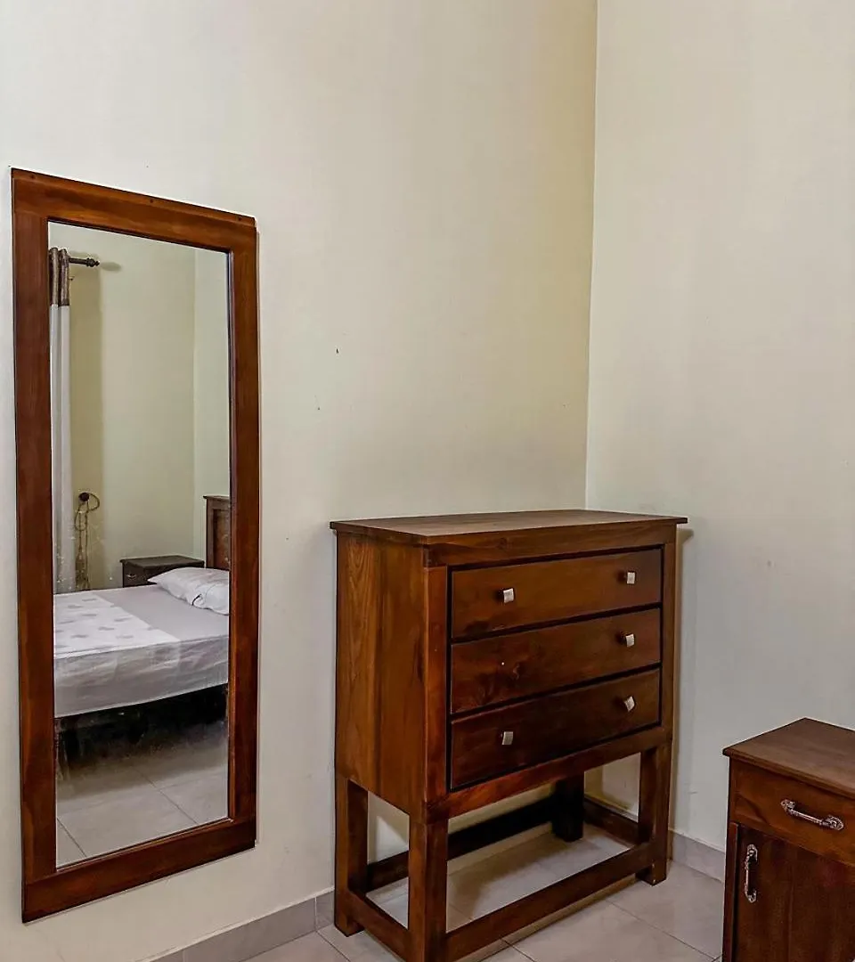 Tranquil Residence Negombo 0*,  Sri Lanka